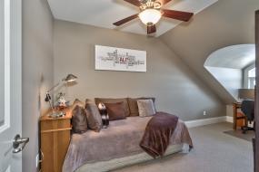 Property listing for 116 Gatepost Pl., Hamilton, ON